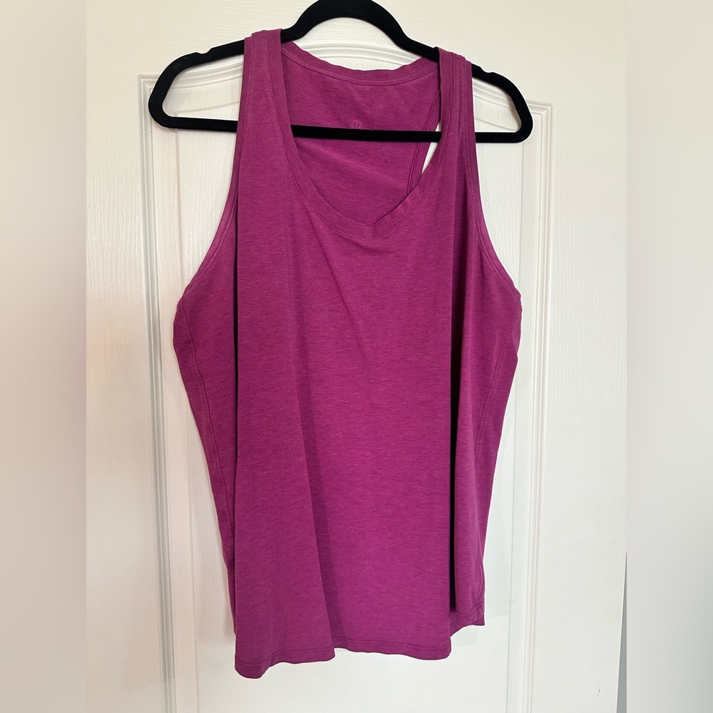 Lululemon tank top